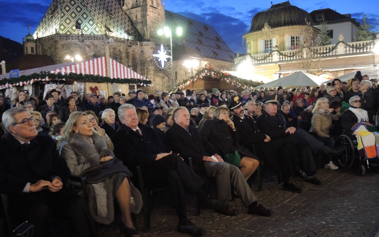 mercatino-di-natale-bolzano-2016-12