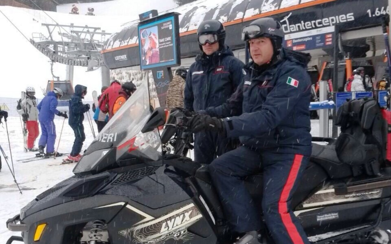 i-carabinieri-sulle-piste-del-comprensorio