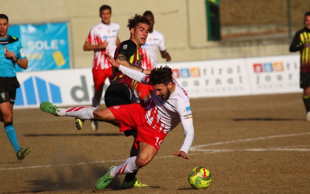 fallo di Laurenti su Spagnolli