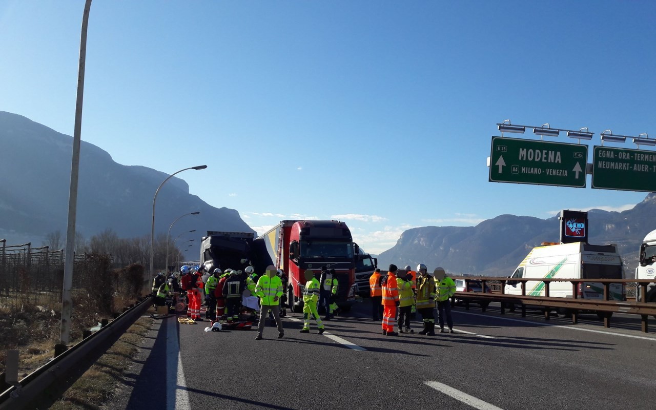 tamponamento camion due