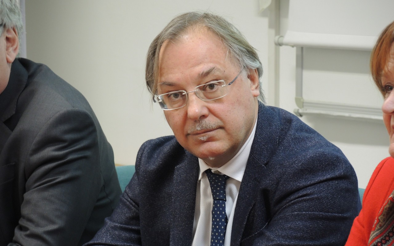 Dott. Luca Calabrese 12