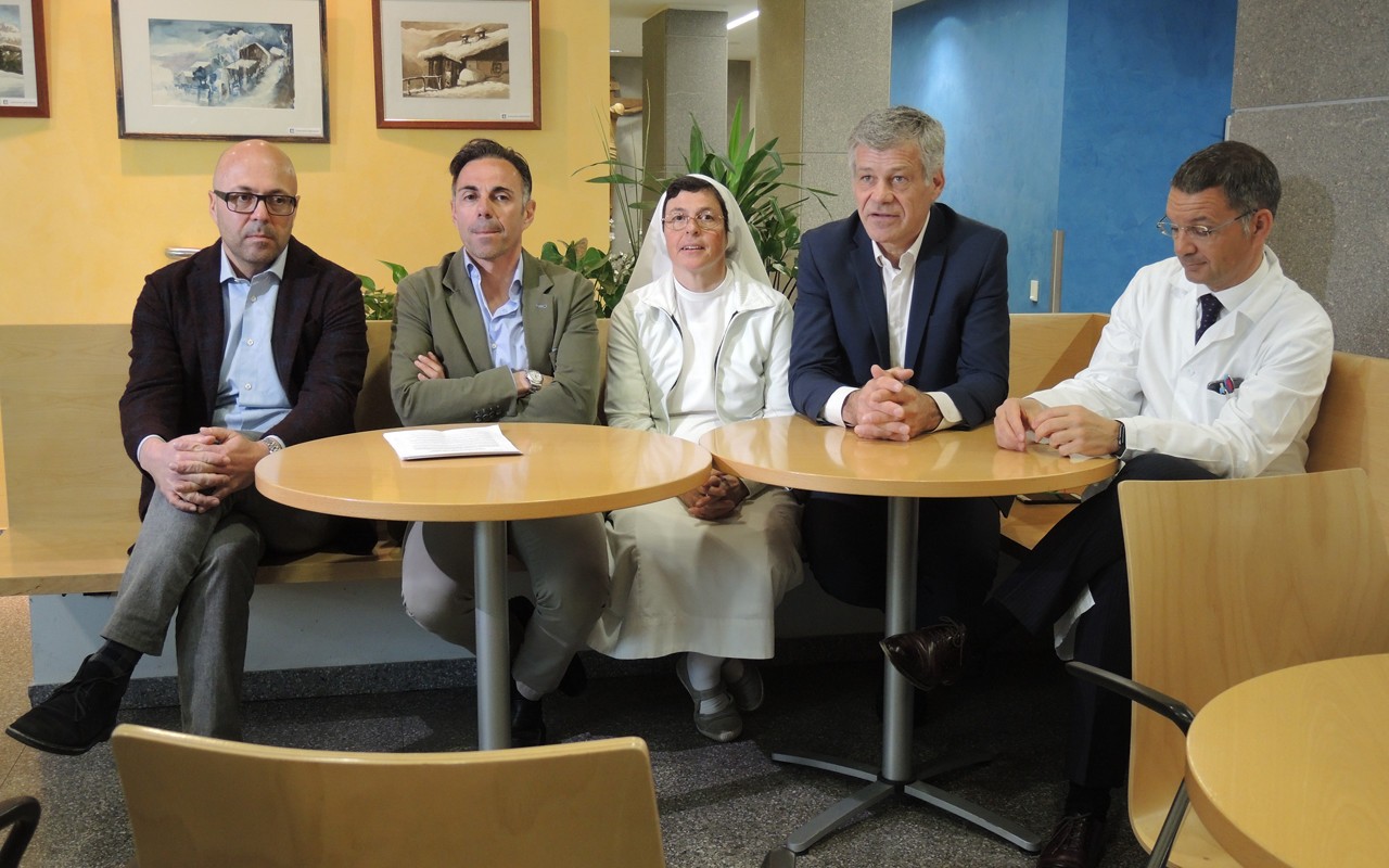 Clinica santa maria 15