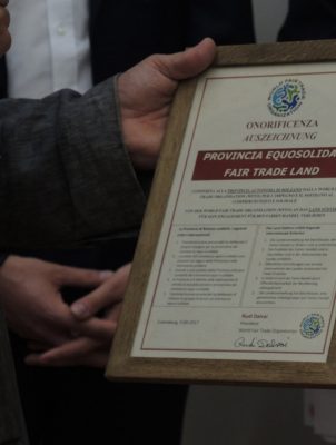 Giornata Porte Aperte Provincia Consegna onoeficenza regione equosolidale 3