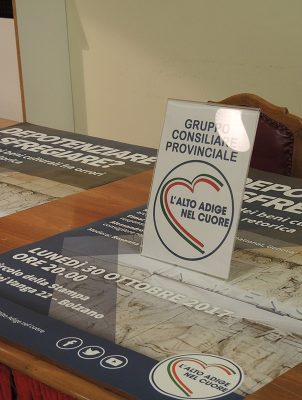 Alessandro Urzì su piazza Tribunale