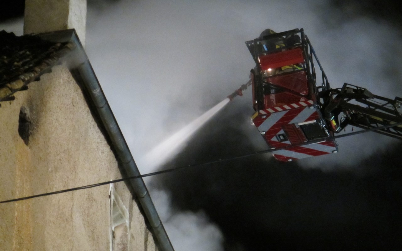 965485_2017-11-11_00-03-11