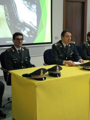 Sequestro Guardia di Finanza Cocaina 9