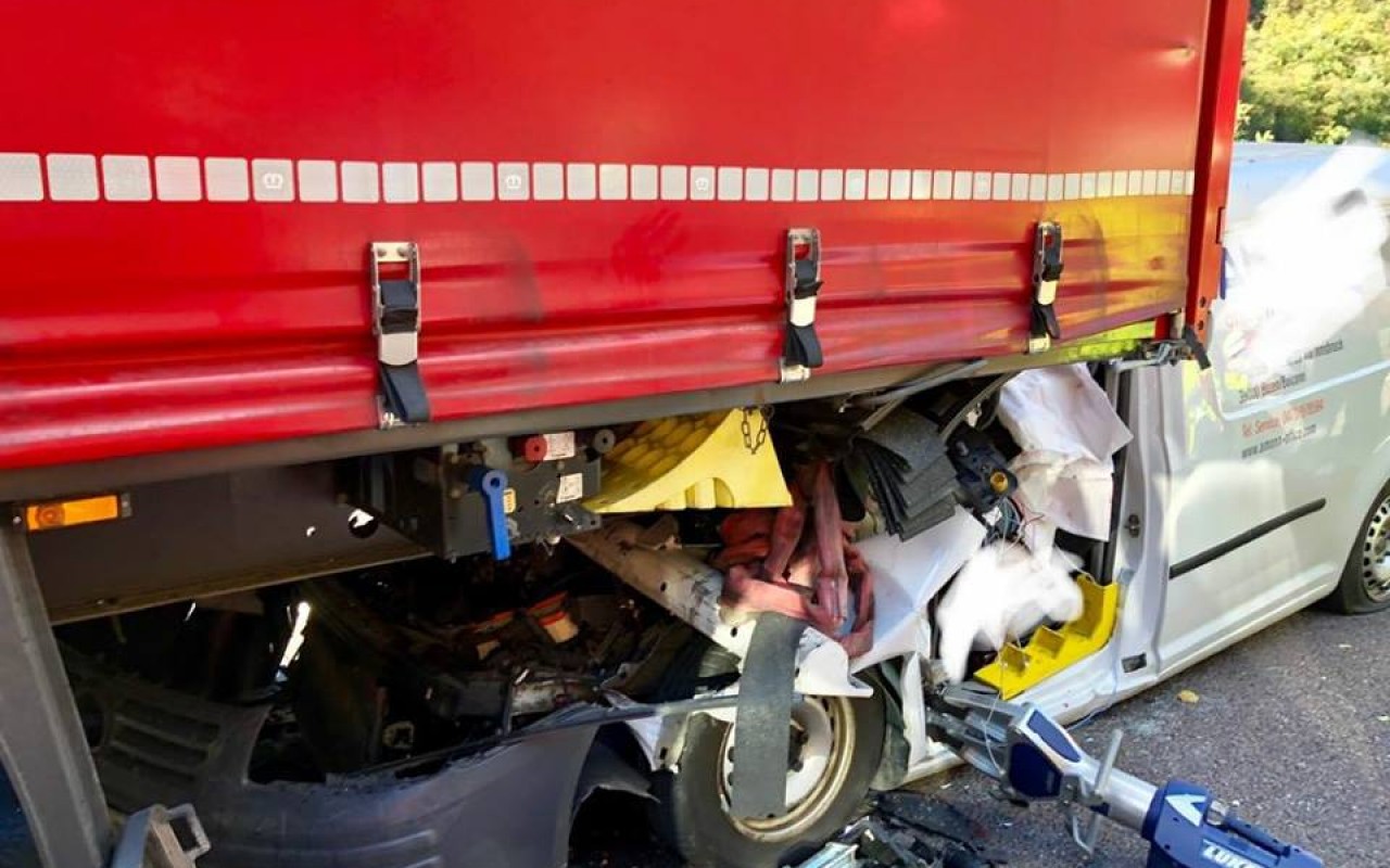 44645674_2189695977939062_7166465491031031808_n