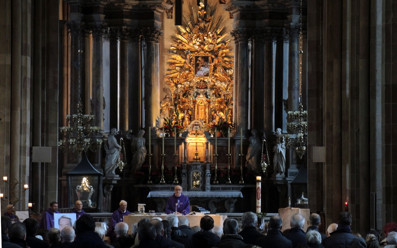 Funerali Armin Loacker 1