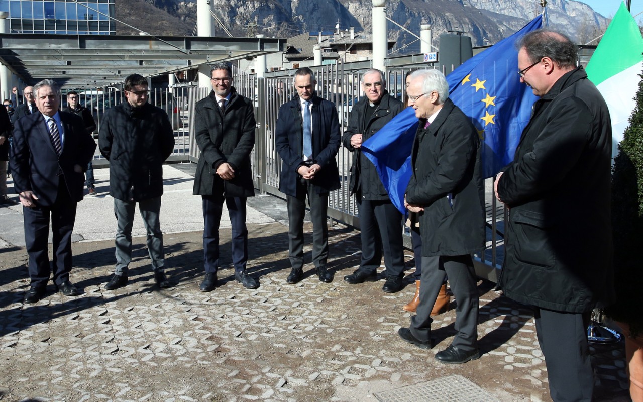 A22 BENEDIZIONE TARGA CADUTI_9373