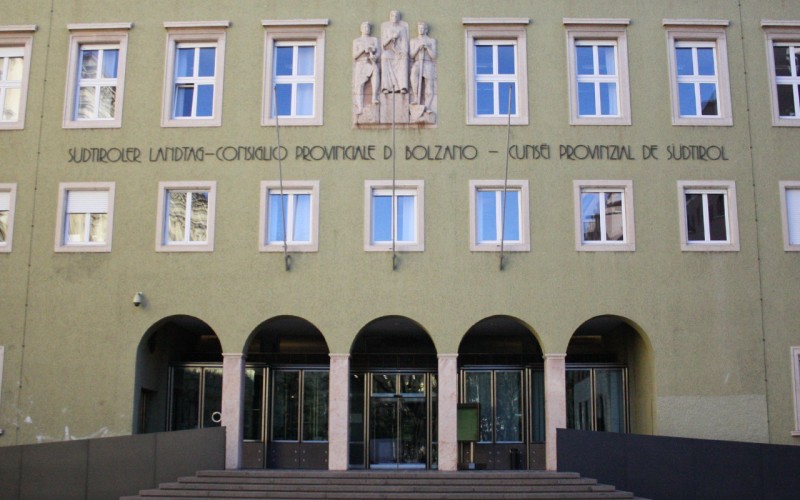 SUICIDIO ASSISTITO, NO A COORDINAMENTO TRA TRENTO E BOLZANO
