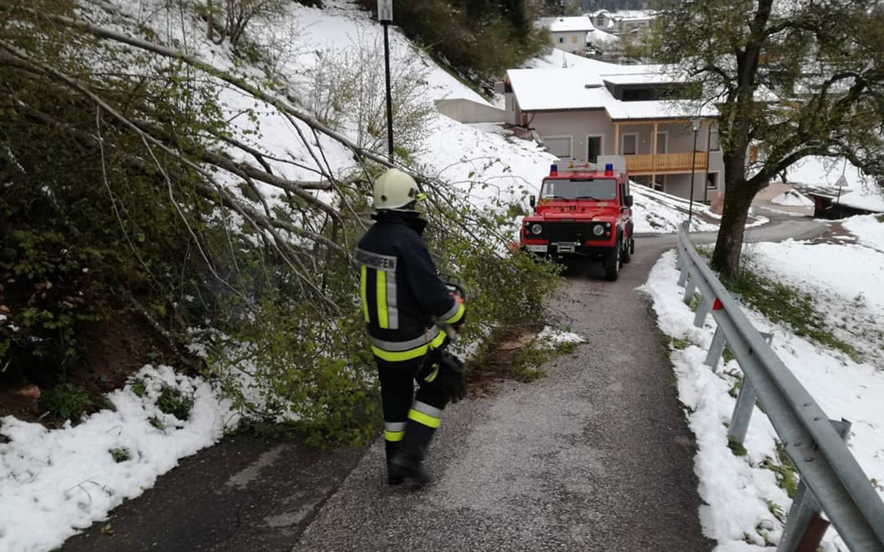 Vigili del Fuoco – Neve Maggio 12
