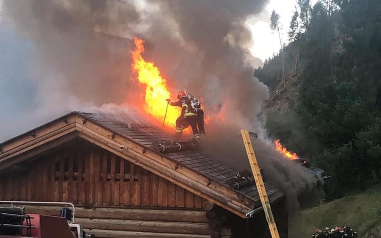 65870372_2278904972372483_535418547334021120_n