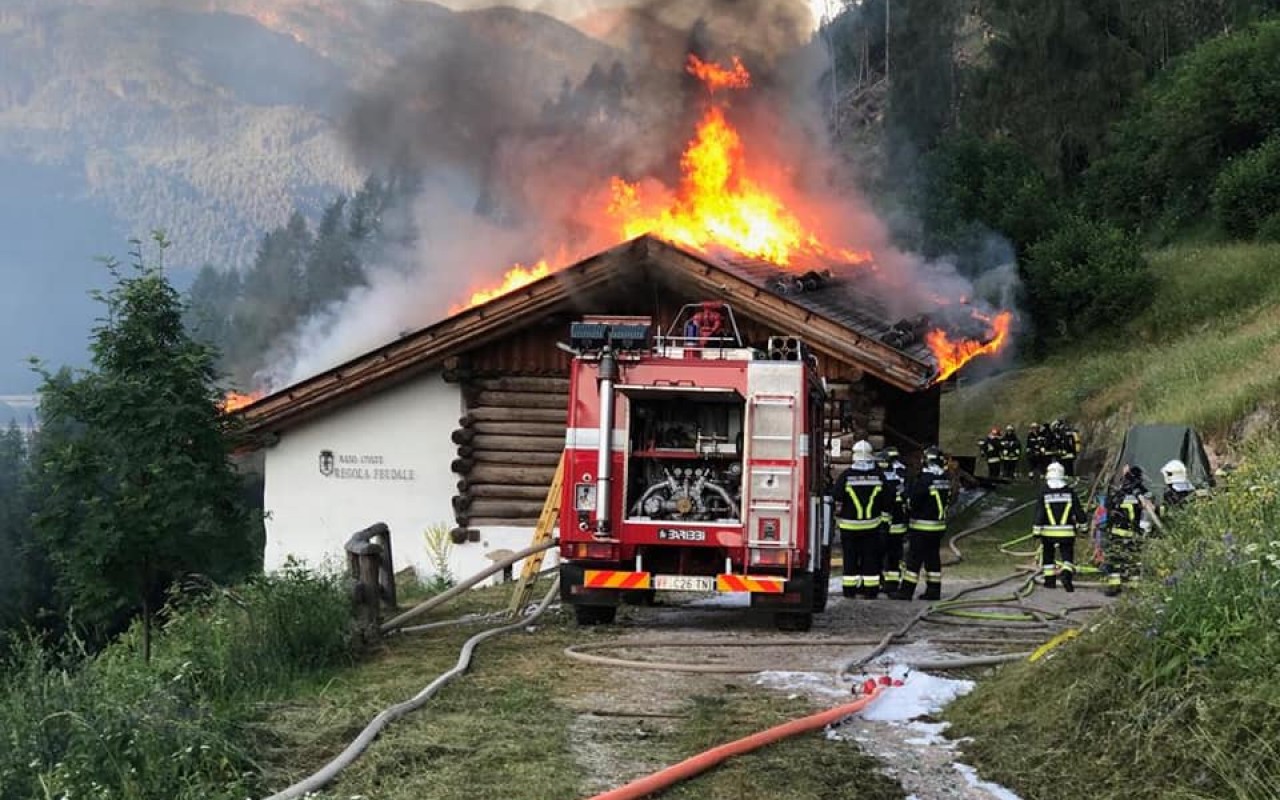 65914562_2278904935705820_136069193912025088_n