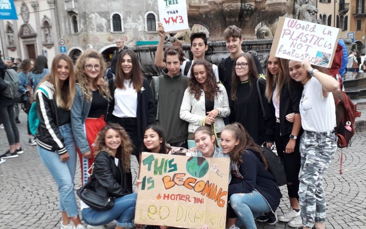 70226148_240063950274938_1249630690505392128_n