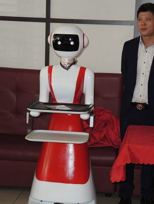 Camerieri Robot 5