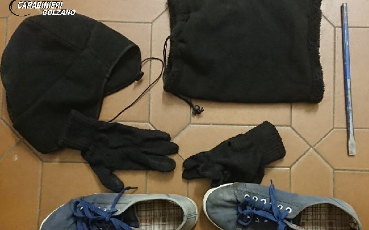 02 arresto x furto da CC Bolzano 18.11.2019
