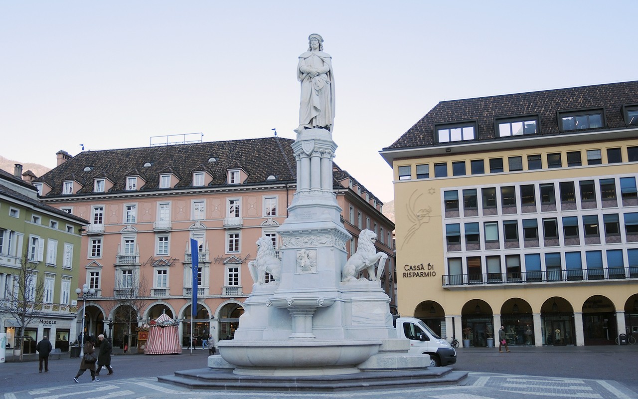 Piazza Walther – 6