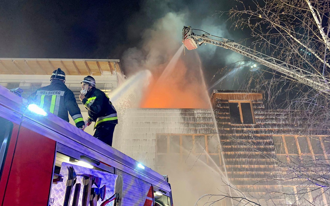 Incendio Monguelfo 10