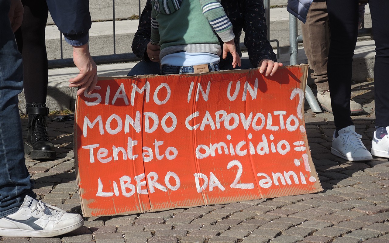 Manifestazione contrasto violenza maschile contro le donne 16