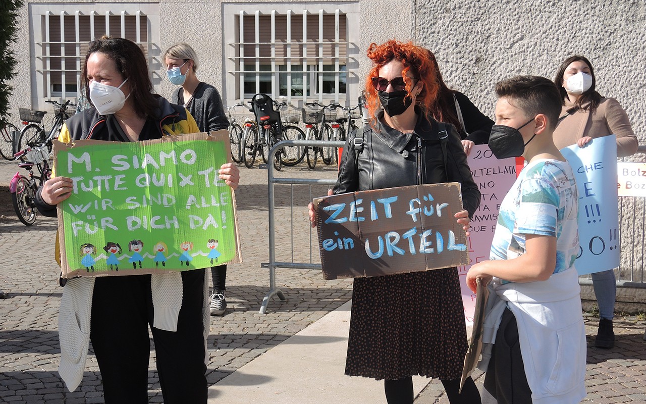 Manifestazione contrasto violenza maschile contro le donne 21