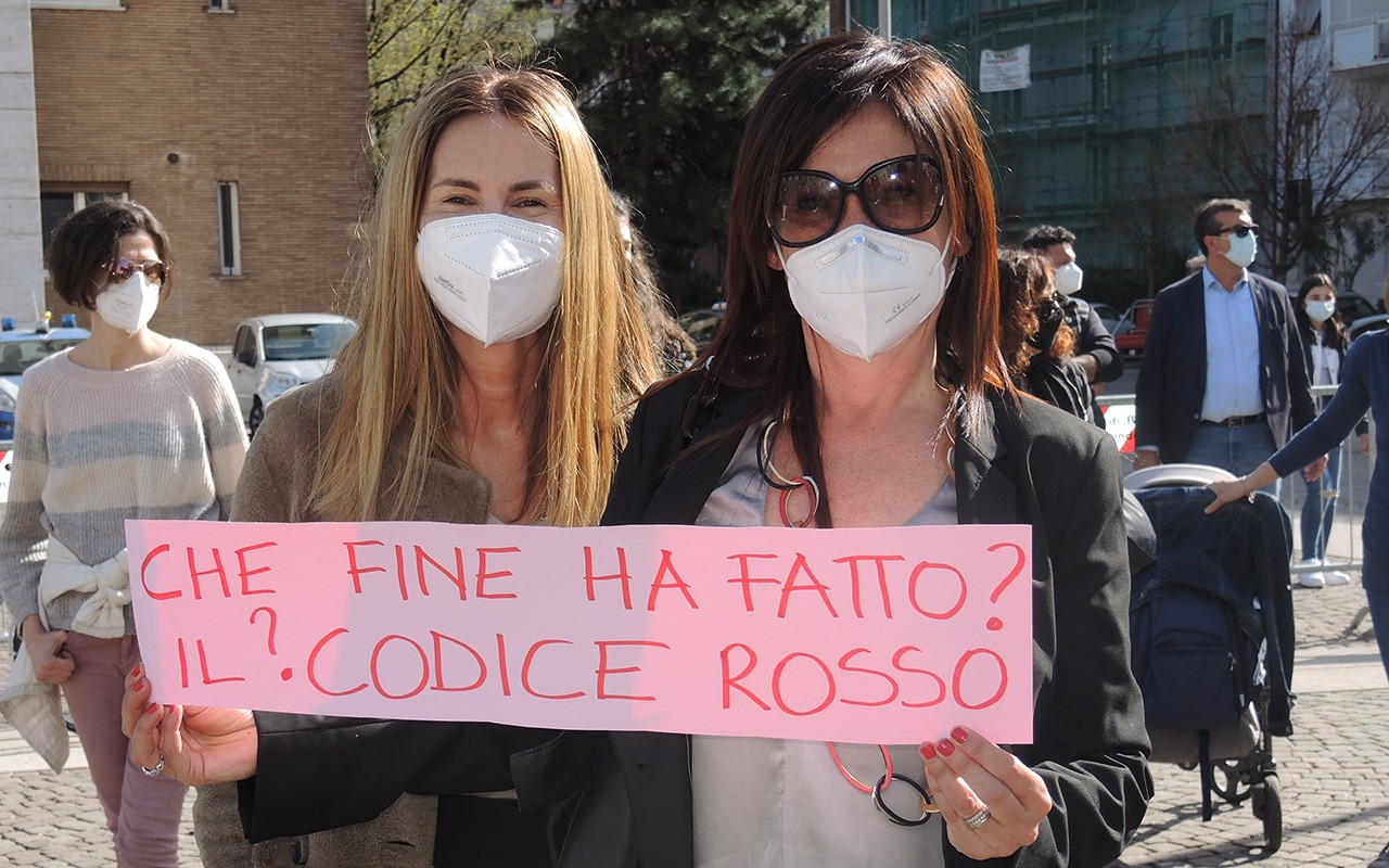 Manifestazione contrasto violenza maschile contro le donne 23