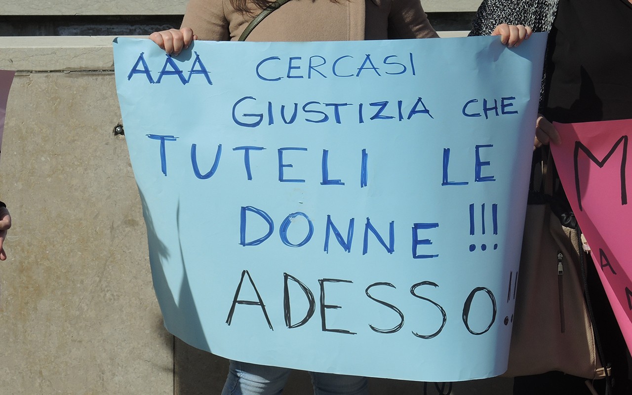 Manifestazione contrasto violenza maschile contro le donne 27