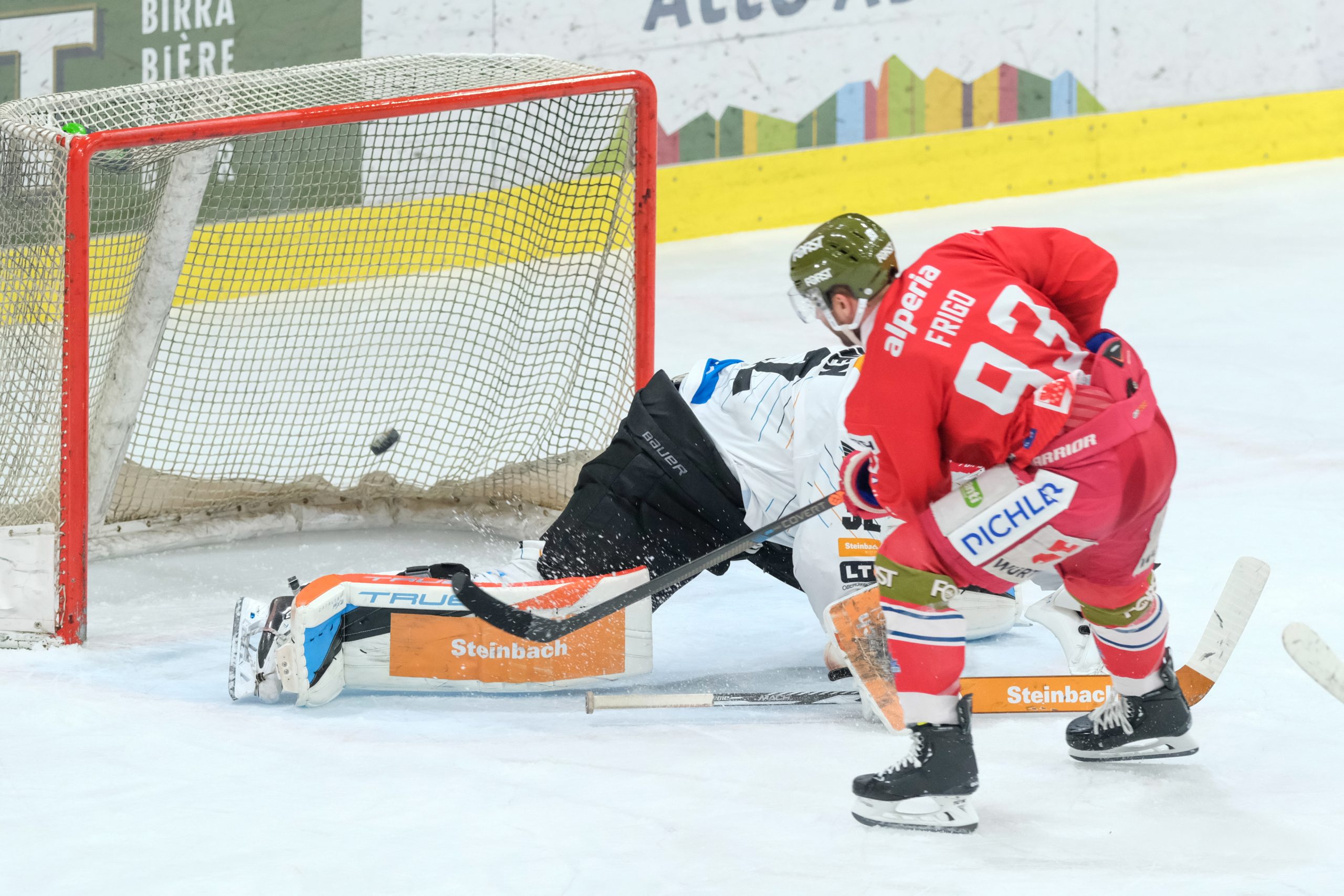 Ice Hockey League Bolzano Fox Linz 3-2