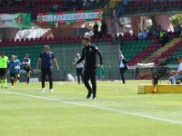 f002e05e-f158-4ade-8d3f-76b357dc6308