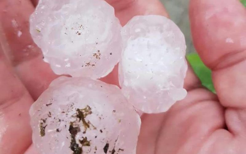 VIOLENTA GRANDINATA AD ARCO E IN VAL DI LEDRO