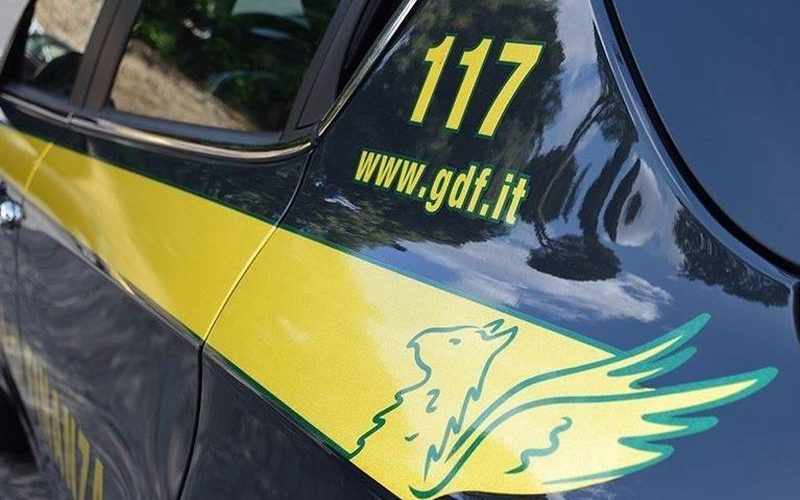 EGNA, LA GUARDIA DI FINANZA SCOPRE 17 LAVORATORI IN NERO IN BASSA ATESINA