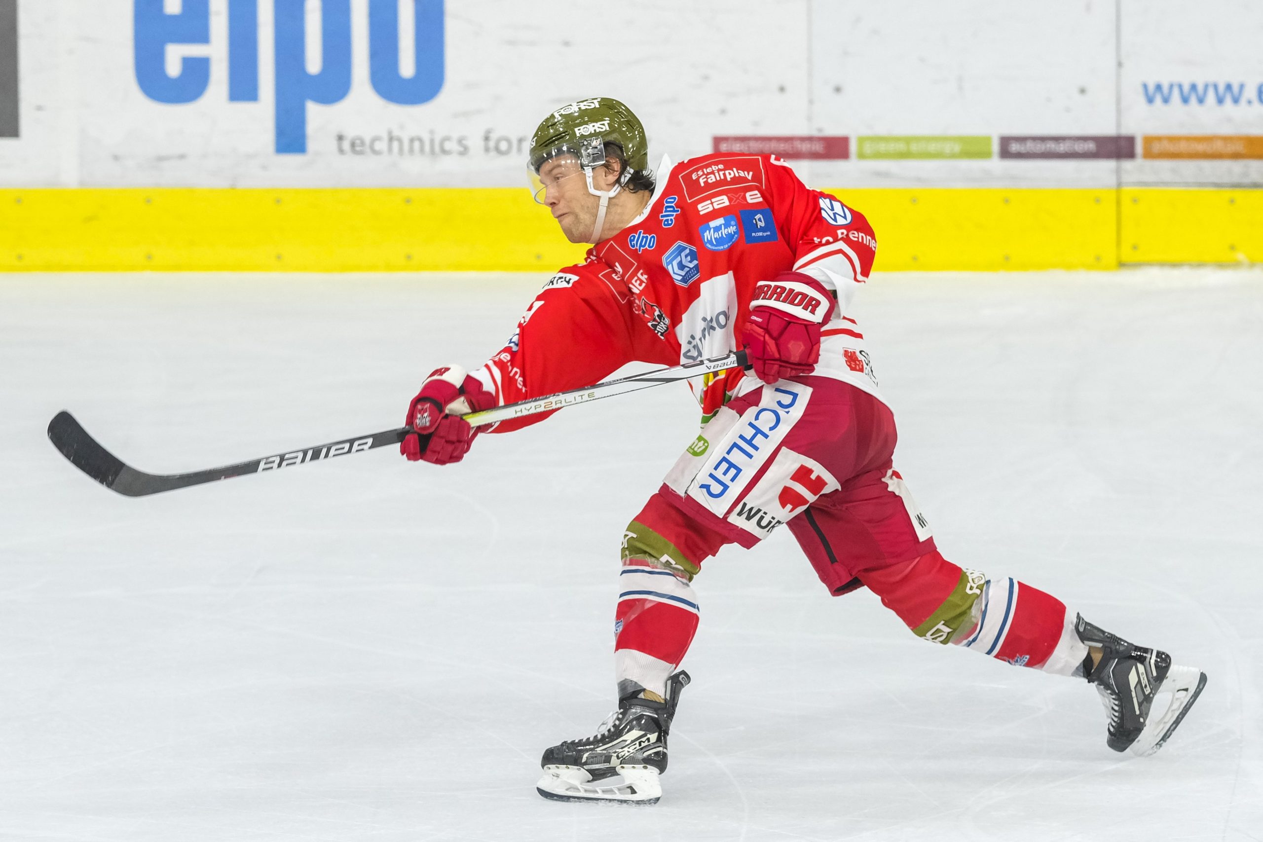 ICE HOCKEY LEAGUE, BRAD MC CLURE RESTA IN MAGLIA BOLZANO FOXES