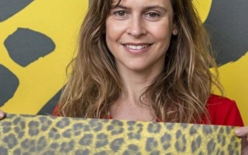CONSEGNATO L’ANELLO D’ONORE DELLA CITTA’ DI LAIVES A MAURA DELPERO