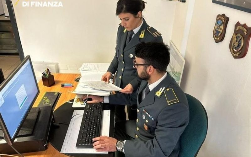 BOLZANO, FALSE DICHIARAZIONI PER OTTENERE 310MILA EURO DI CONTRIBUTI PUBBLICI