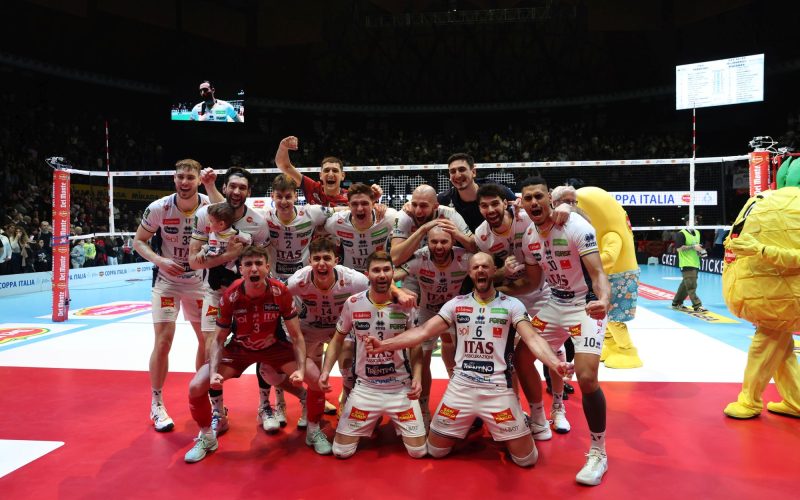 VOLLEY, IMPRESA ITAS TRENTINO A BOLOGNA, 3-2 SU PIACENZA