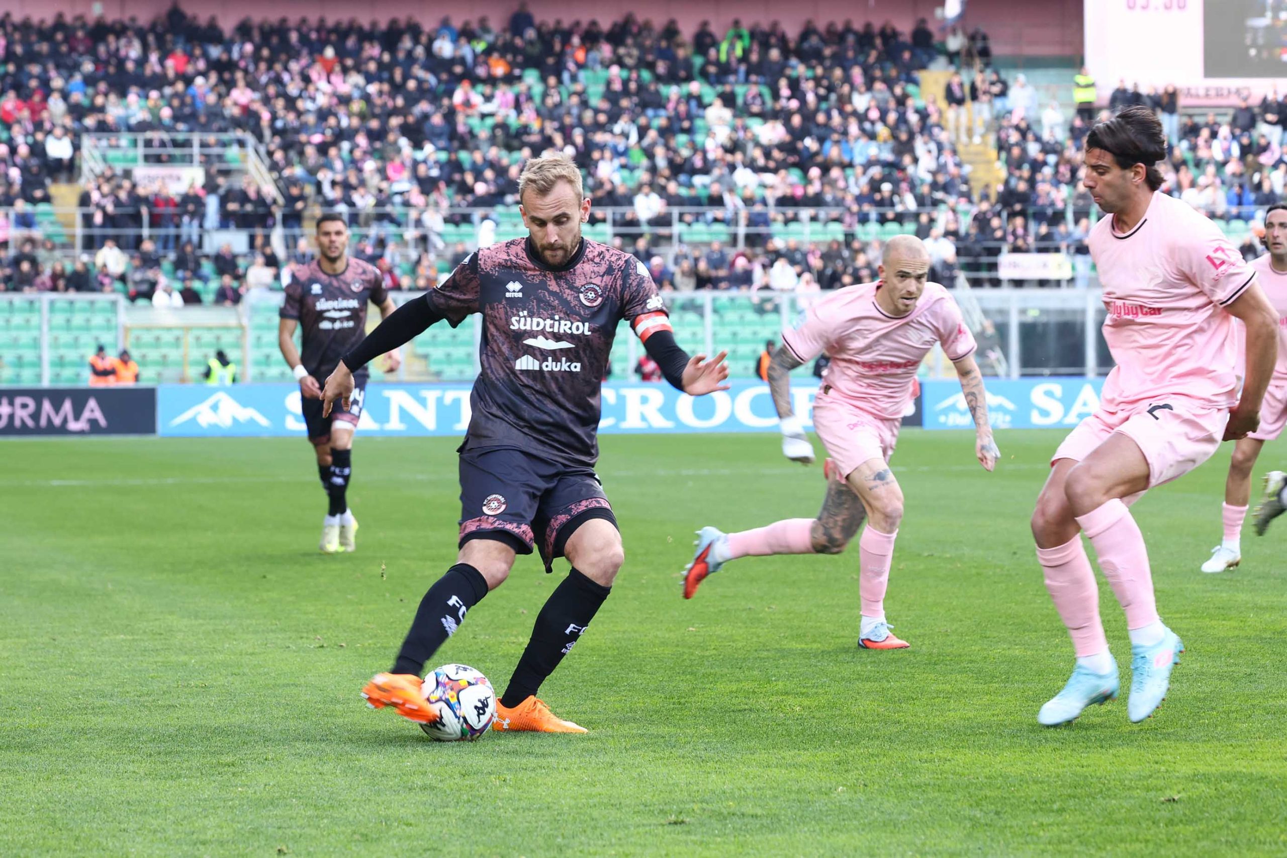 SERIE B, IL PALERMO STENDE CON UN PESANTE 3-0 L’FC SUEDTIROL