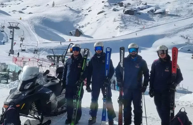 ARABBA, CADE SULLA PISTA DA SCI E PERDE CONOSCENZA, SALVATO DAI POLIZIOTTI