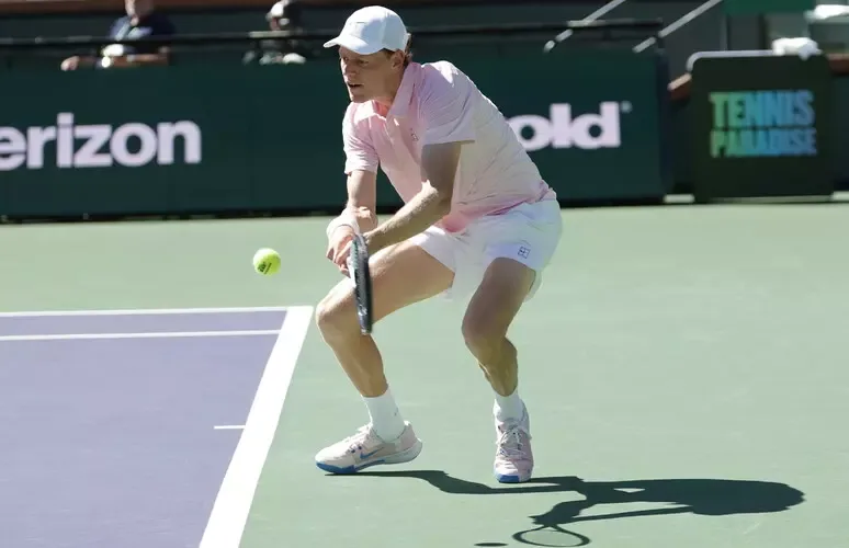 TENNIS ATP 1000 INDIAN WELLS, JANNIK SINNER PER LA PRIMA VOLTA IN FINALE AL TORNEO STATUNITENSE