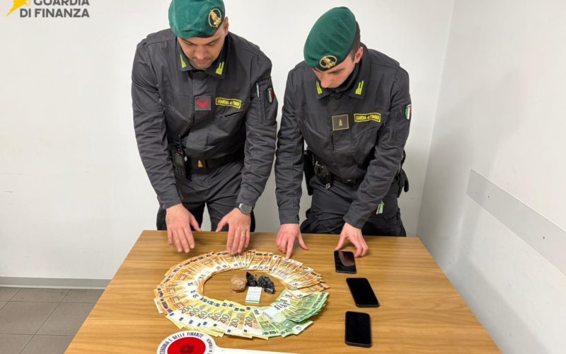 LANA, SEQUESTRATI 30 GRAMMI DI COCAINA