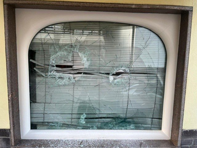 FURTO CON SPACCATA A BASELGA DI PINE’