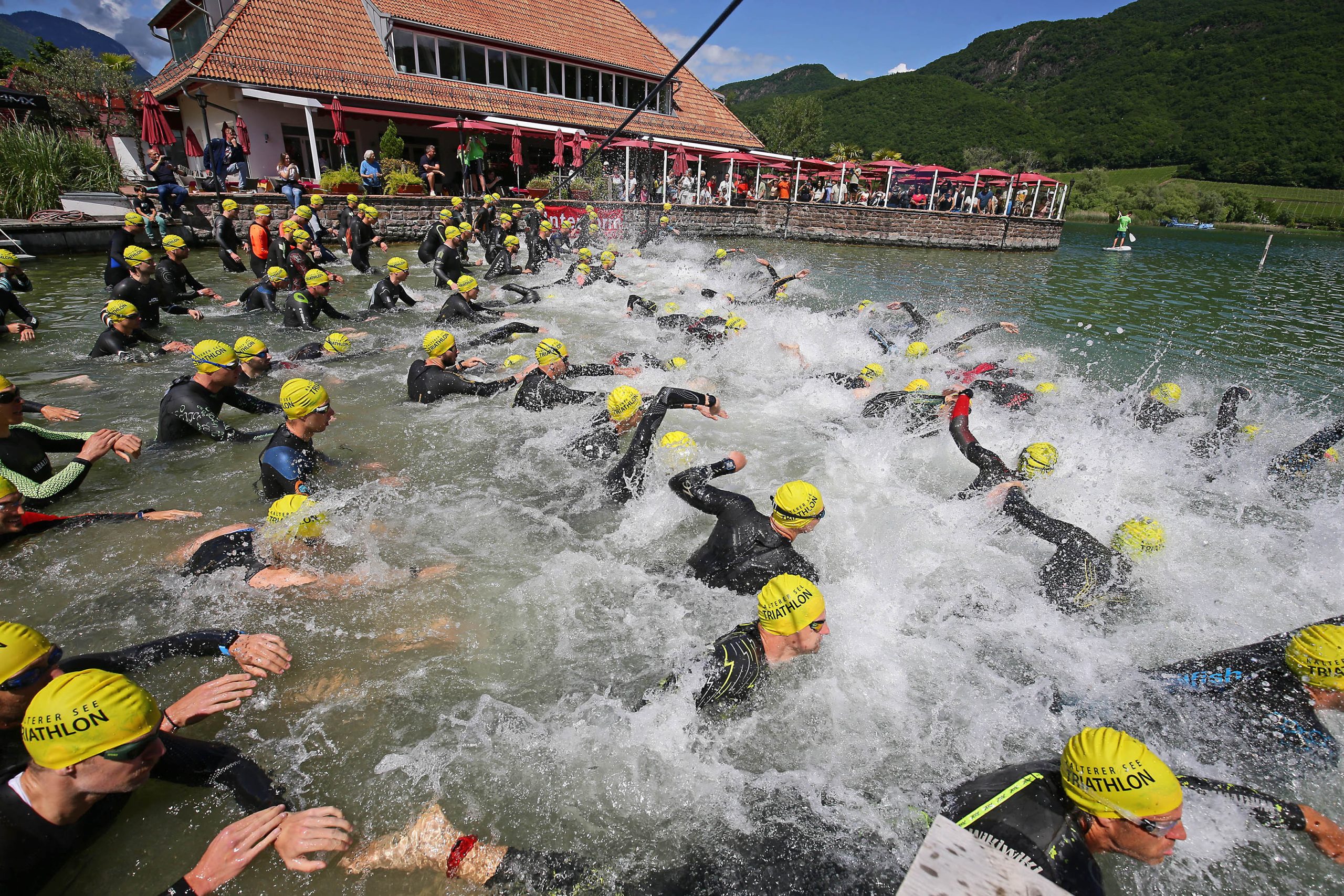 TRIATHLON DEL LAGO DI CALDARO 2026, AL VIA IL 9 MAGGIO OLTRE 10 NAZIONI DA TUTTO IL MONDO