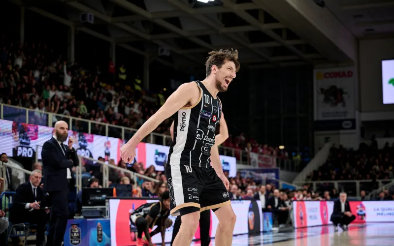 L’AQUILA BASKET BATTE MILANO E CONQUISTA I PLAYOFF