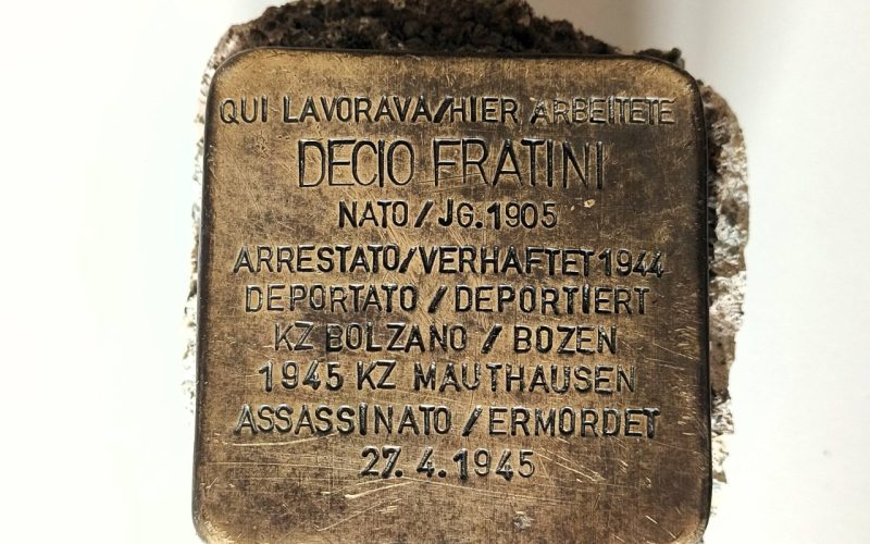 BOLZANO, RECUPERATA LA PIETRA D’INCIAMPO DEDICATA A DECIO EGISTO FRATIN