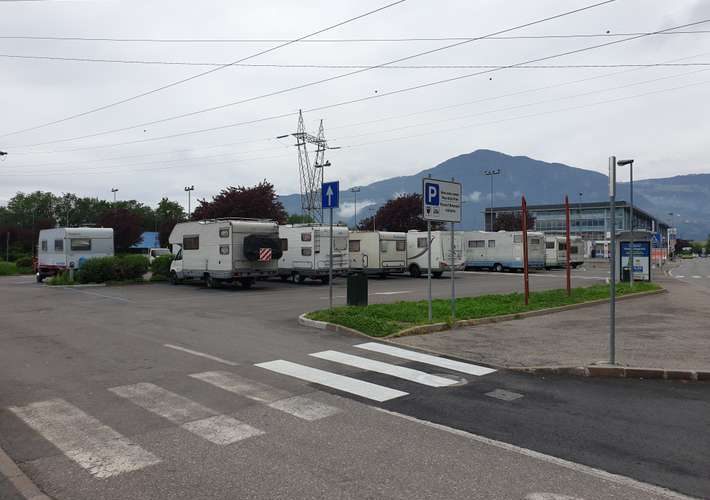 BOLZANO, VARATO IL PIANO DI RIORDINO DEL PARCHEGGIO CAMPER DI VIA MASO DELLA PIEVE