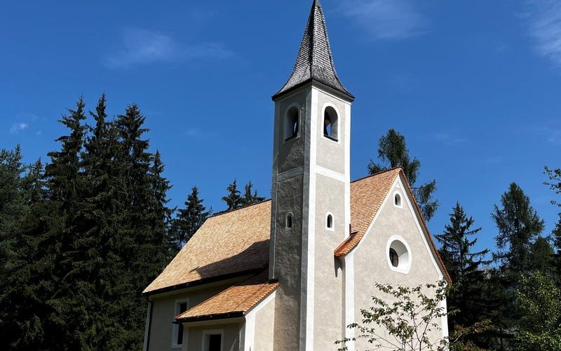 CHIESA SANT’ANNA DI VILLANDRO: CONCLUSI I LAVORI DI RISANAMENTO