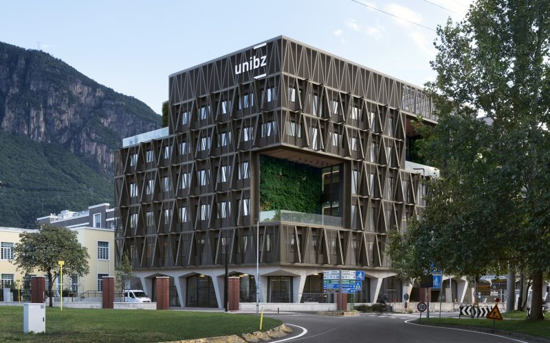 PREMIO IN/ARCHITETTURA ALLA SEDE DELLA FACOLTA’ DI INGEGNERIA DI BOLZANO