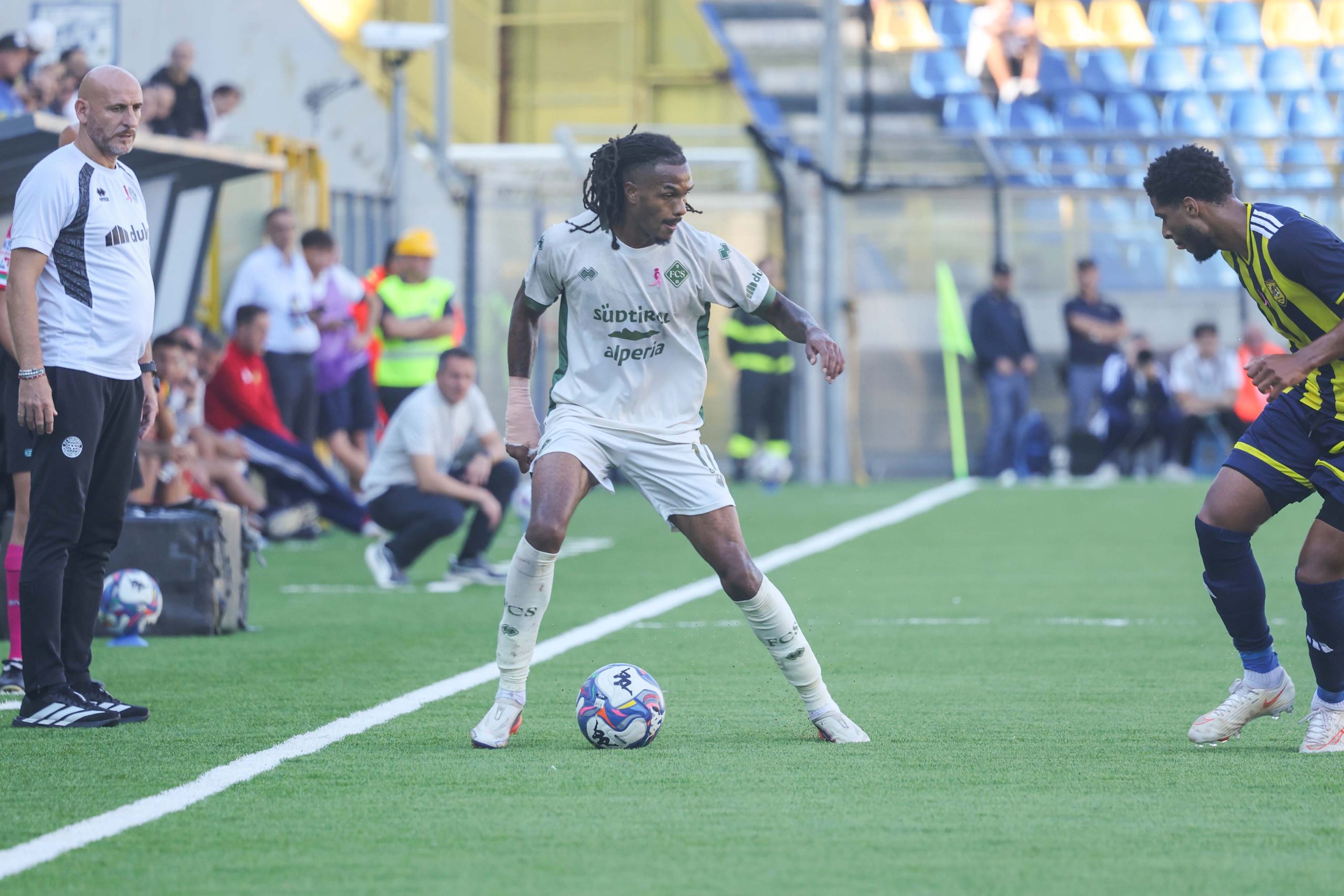 SERIE B, PRIMA SCONFITTA STAGIONALE PER L’FC SUEDTIROL, SUPERATO 3-0 DALLA JUVE STABIA