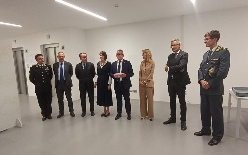 77 GIORNI DOPO IL CROLLO DEL TRIBUNALE DI BOLZANO, LA GIUSTIZIA RIPARTE NELLA NUOVA SEDE DI VIA ALTO ADIGE