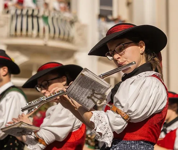 MERANO, LA FESTA DELL’UVA COMPIE 140 ANNI